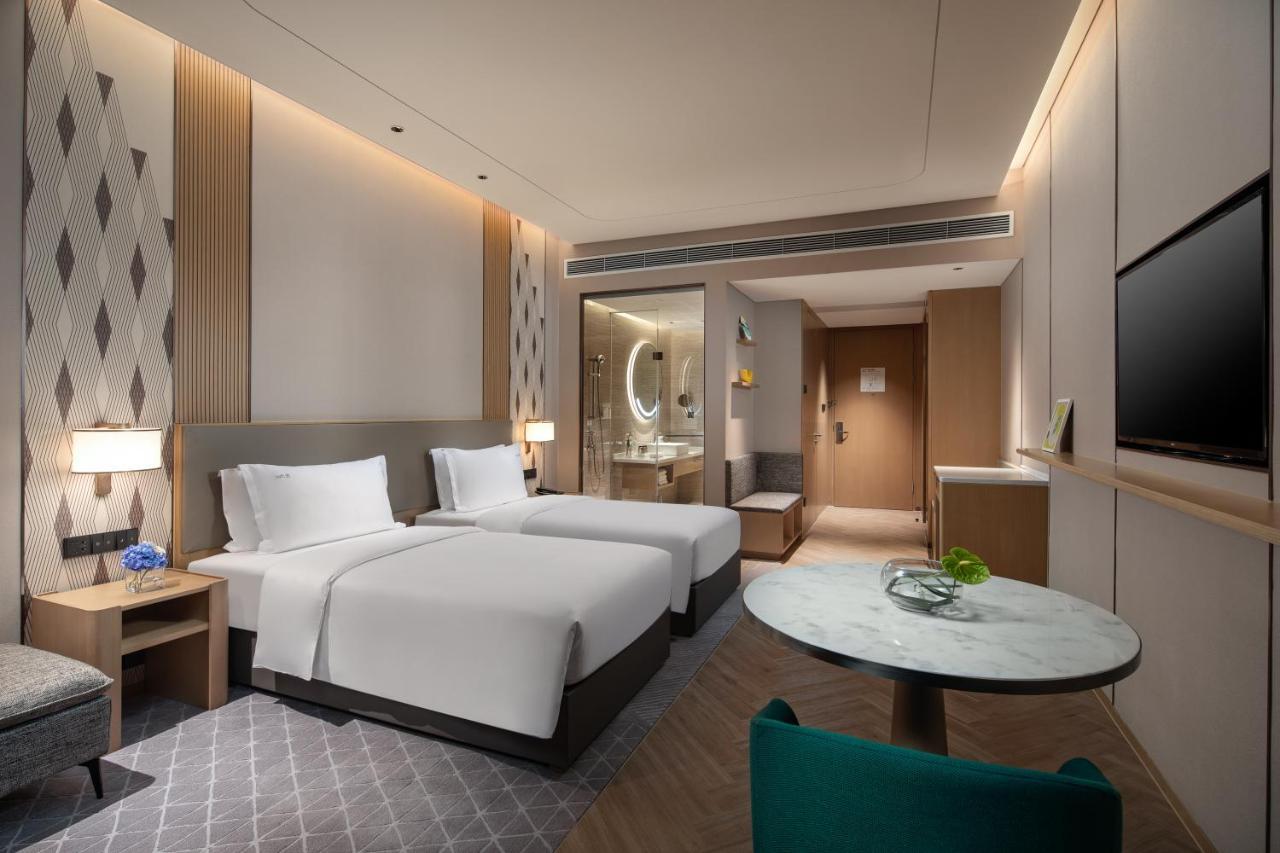 Holiday Inn Wuxi Central Station By Ihg Екстериор снимка