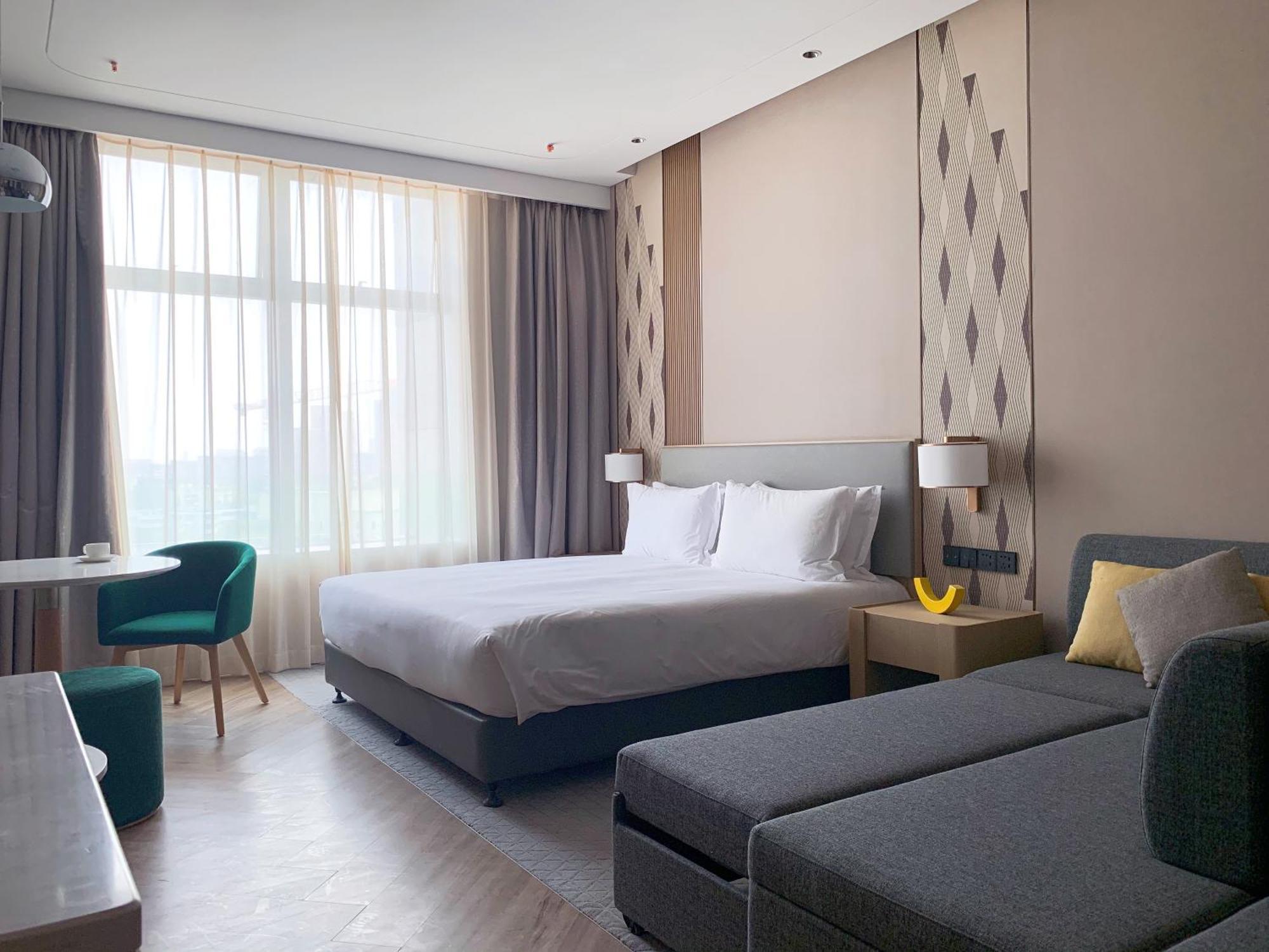 Holiday Inn Wuxi Central Station By Ihg Екстериор снимка